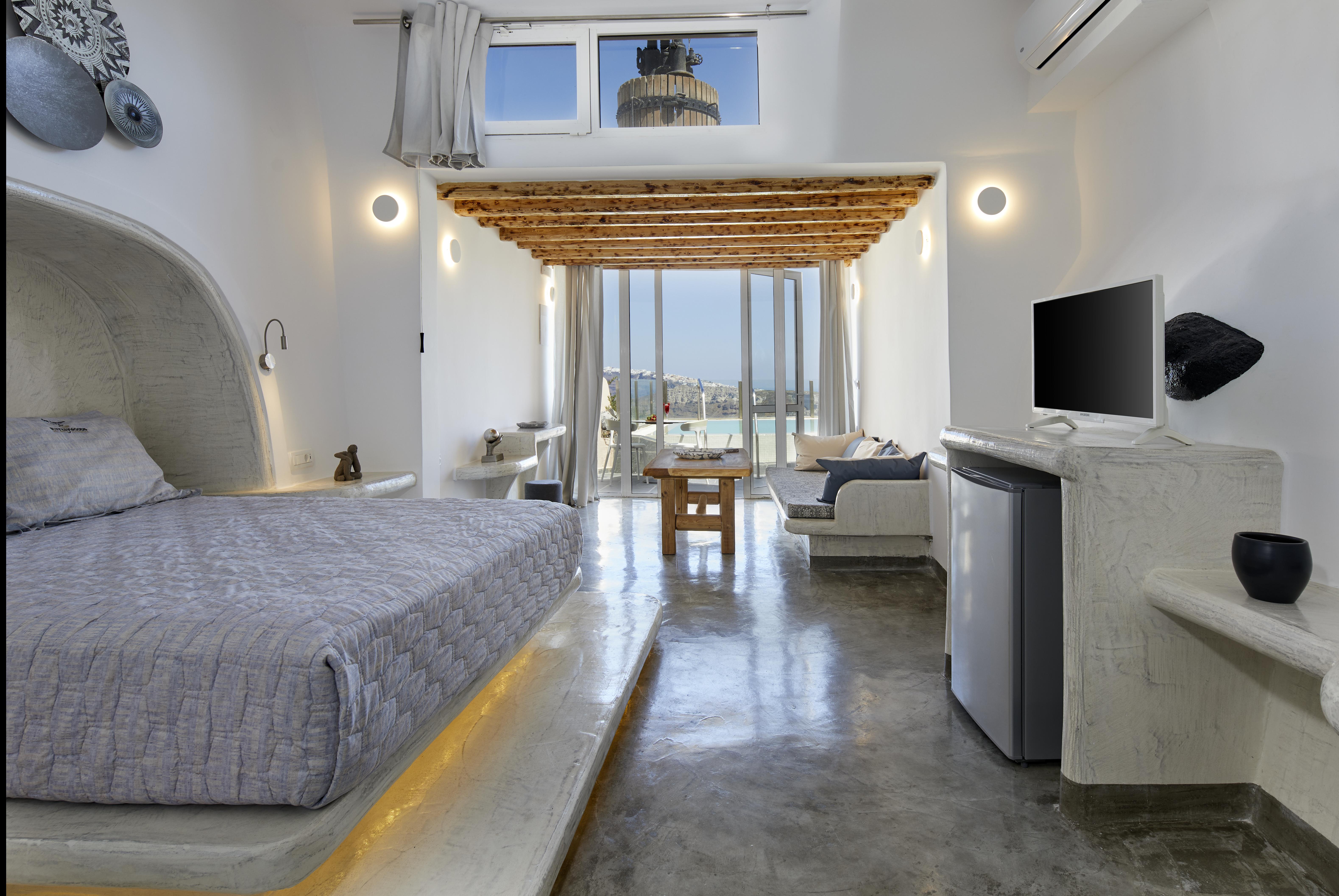 Suites Of The Gods Cave Spa Hotel Меґалохорі Екстер'єр фото